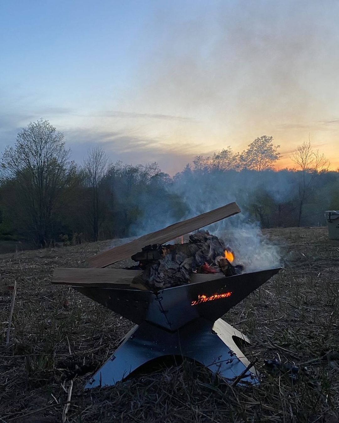 Winnerwell® M-sized Flat Firepit
