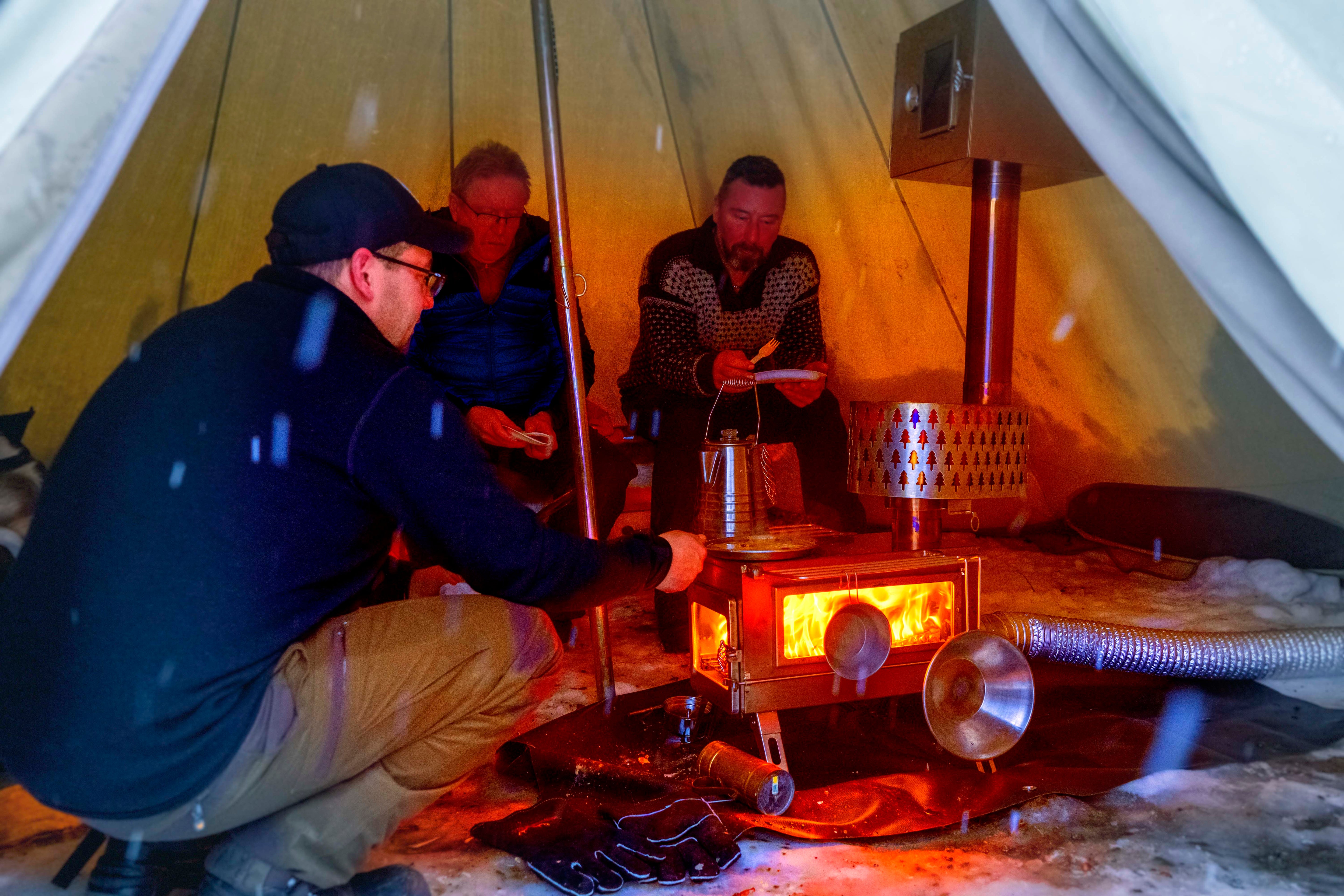 Poêle à Bois Portable Winnerwell® Nomad PLUS Double Fenêtre avec Prise d'Air Extérieure pour Tente