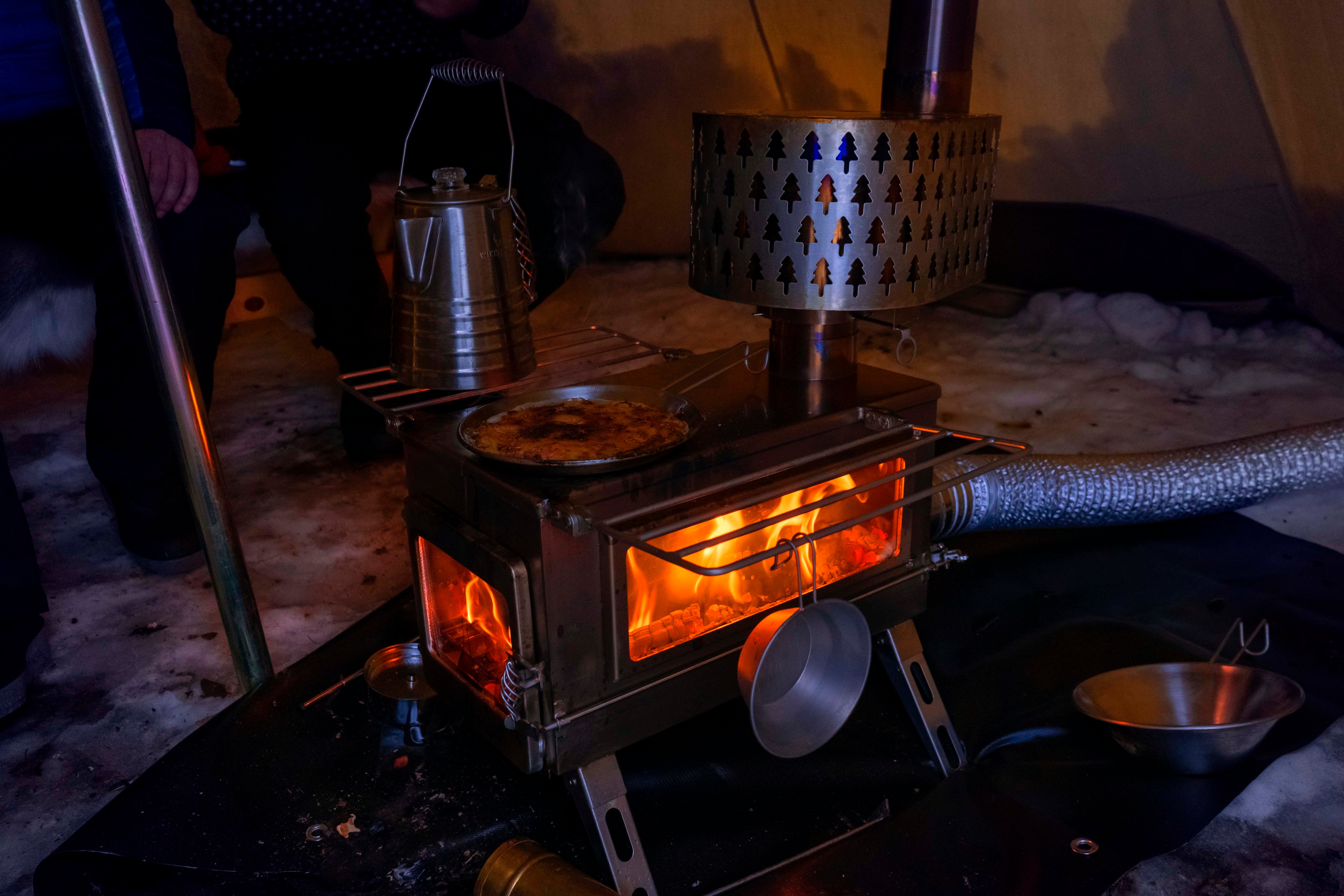Poêle à Bois Portable Winnerwell® Nomad PLUS Double Fenêtre avec Prise d'Air Extérieure pour Tente